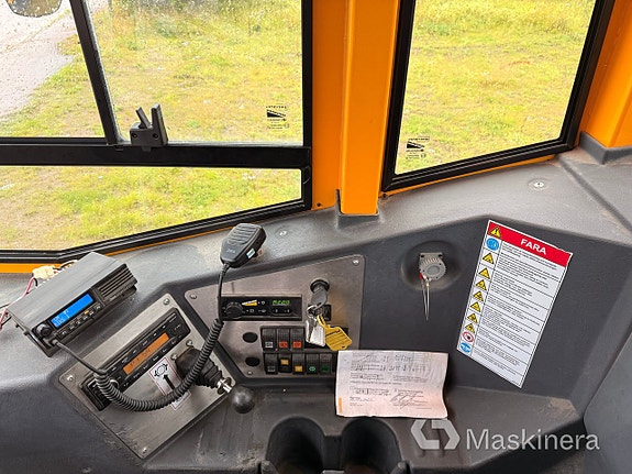 Dumper Bergman C815s 17 of 27
