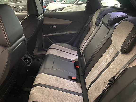 Peugeot 3008 10 of 27
