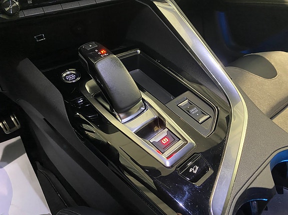 Peugeot 3008 24 of 27