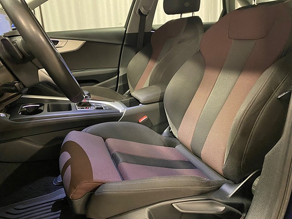 Audi A4 9 of 18