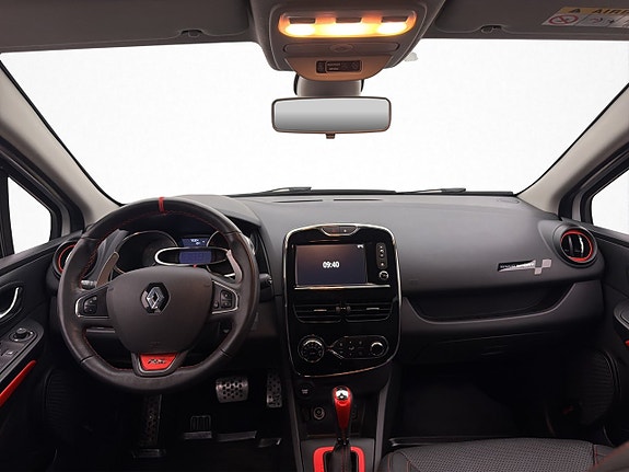 Renault Clio 14 of 30