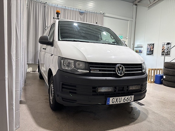 Volkswagen Transporter 6 of 27