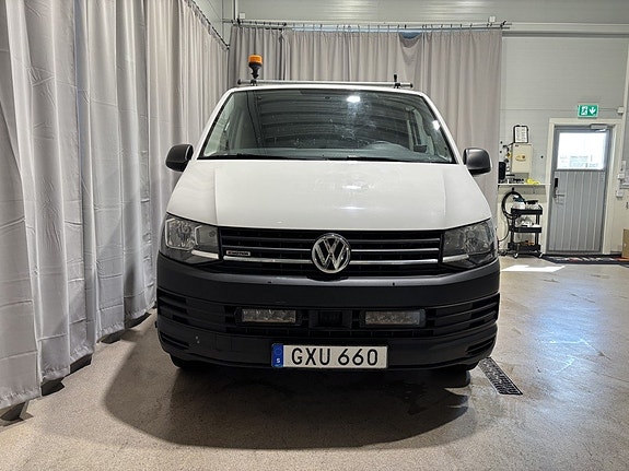 Volkswagen Transporter 7 of 27