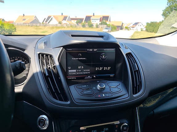 Ford Kuga 17 of 25