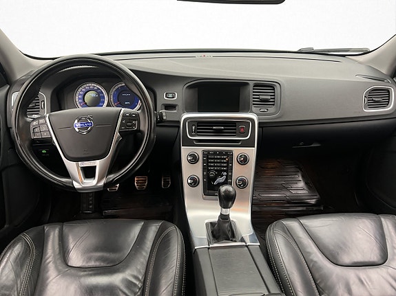 Volvo V60 14 of 30