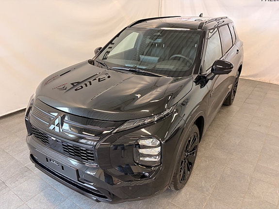 Mitsubishi Outlander 3 of 22