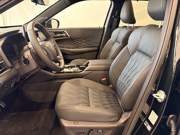 Mitsubishi Outlander 7 of 22