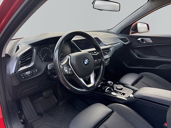 BMW 118i 15 of 15