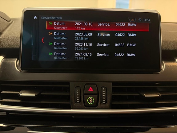 BMW 220d 9 of 22