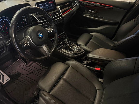 BMW 220d 6 of 22