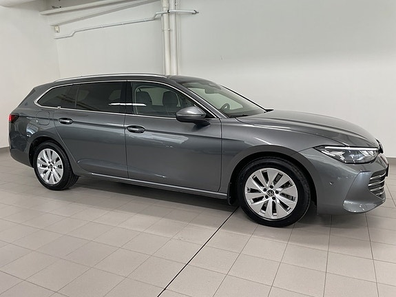 Volkswagen Passat 15 of 20