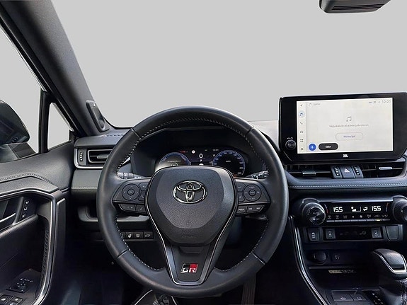 Toyota RAV4 10 of 16