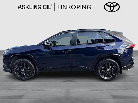 Toyota RAV4 4 of 16