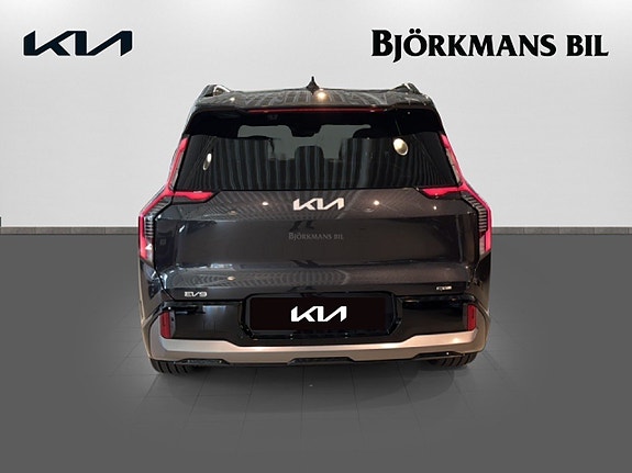 Kia EV9 5 of 18