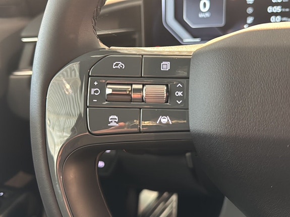 Kia EV9 15 of 18