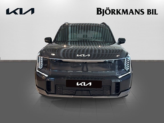 Kia EV9 2 of 18