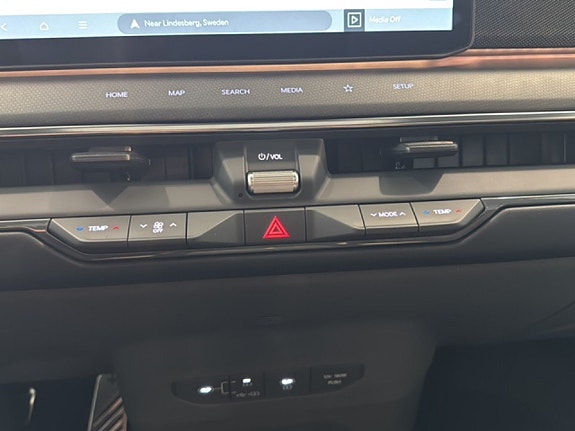 Kia EV9 13 of 18