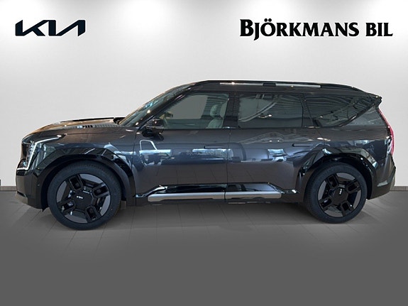 Kia EV9 4 of 18