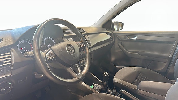 Skoda Fabia 7 of 19