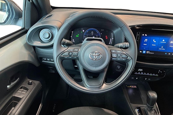 Toyota Aygo X 11 of 21