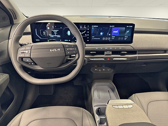 Kia EV3 7 of 21
