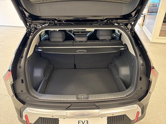 Kia EV3 13 of 21