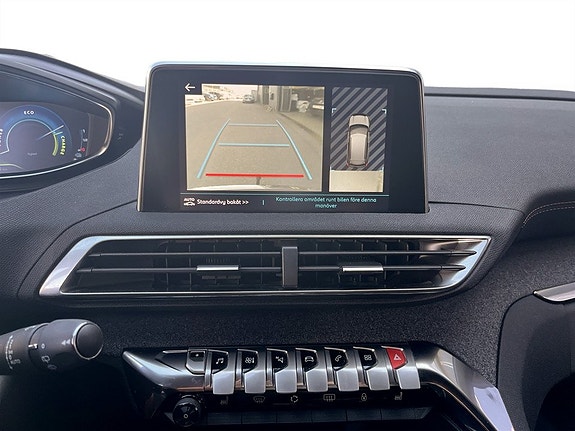 Peugeot 3008 9 of 18