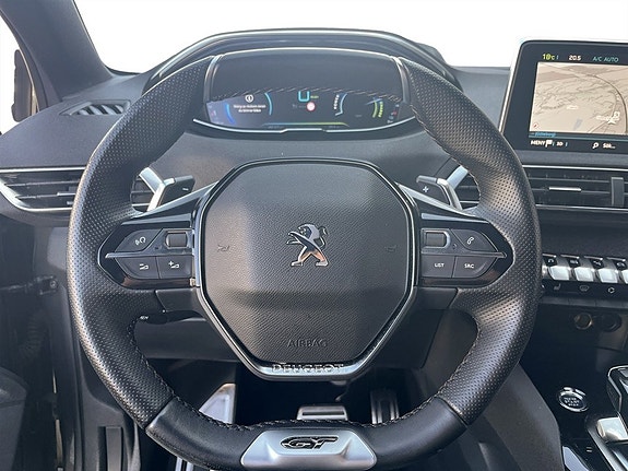 Peugeot 3008 7 of 18