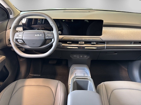 Kia EV3 7 of 17
