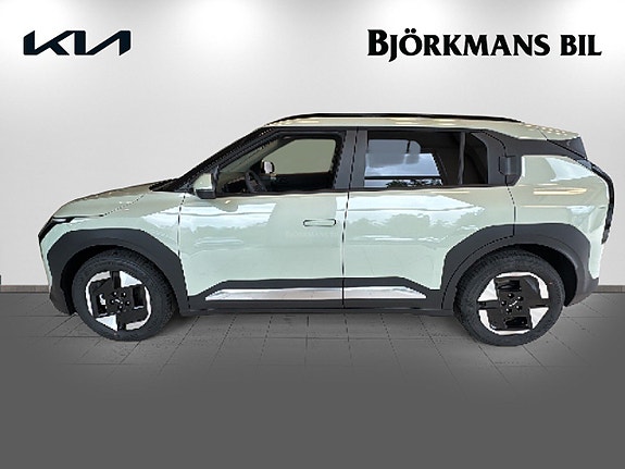 Kia EV3 4 of 17