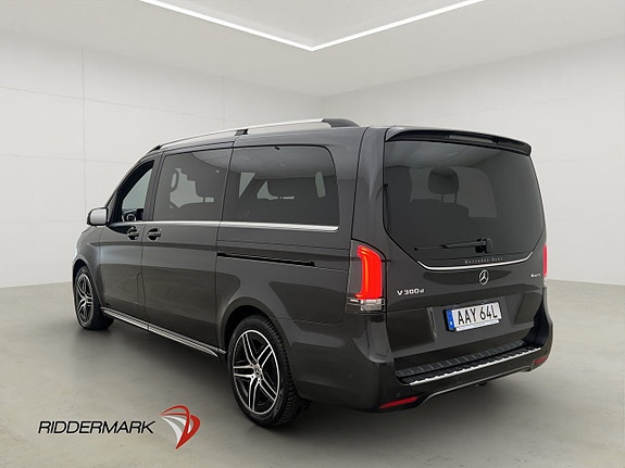 Mercedes-Benz V300 7 of 30