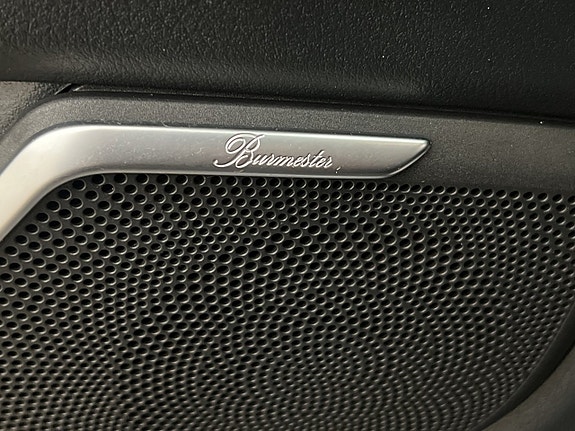 Mercedes-Benz V300 14 of 30
