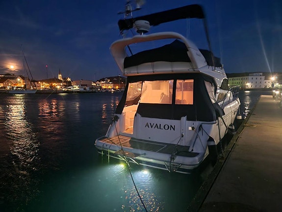 Fairline 38 2002 få gångtimmar 10 of 12