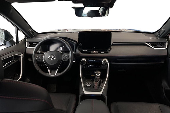 Toyota RAV4 9 of 26