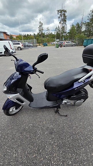 Peugeot PEUGEOT SUMUP 125 2 of 9