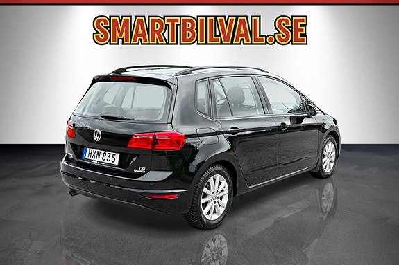Volkswagen Golf Sportsvan 9 of 17