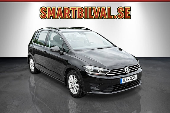 Volkswagen Golf Sportsvan 6 of 17