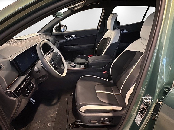 Kia Sportage 8 of 25