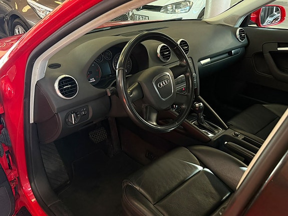 Audi A3 8 of 15