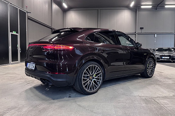Porsche Cayenne Coupe 6 of 20