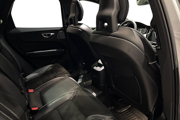 Volvo XC60 9 of 22