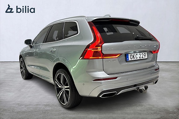 Volvo XC60 2 of 22