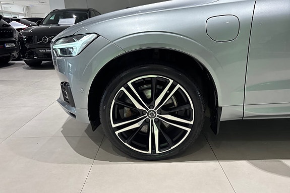 Volvo XC60 17 of 22