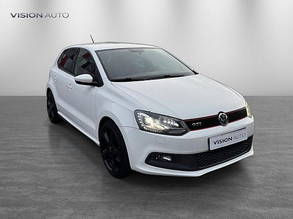Volkswagen Polo 3 of 23