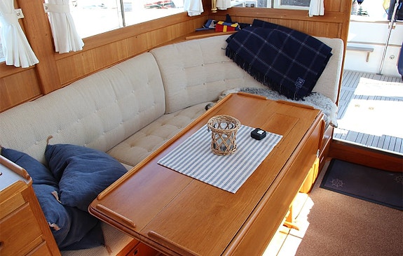 Grand Banks 32 20 of 30