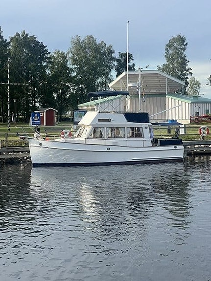 Grand Banks 32 5 of 30