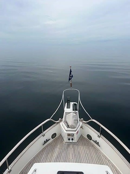 Grand Banks 32 16 of 30