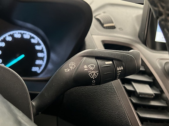 Ford Transit Connect 19 of 30