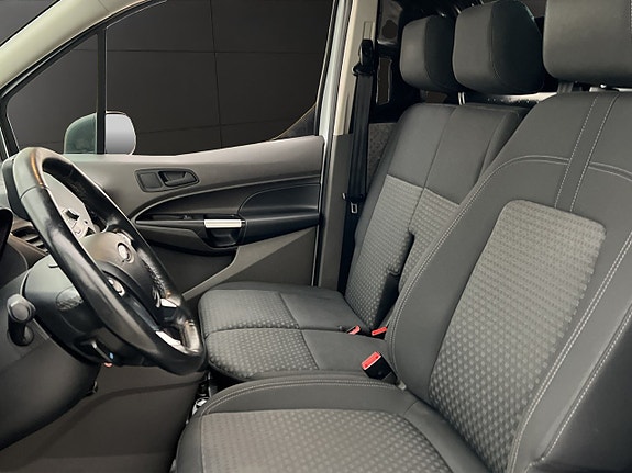 Ford Transit Connect 15 of 30