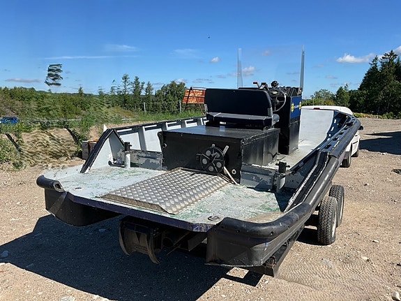 Kraftfull specialbyggd aluminiumbåt med Volvo Penta diesel – 7,5 meter 3 of 5